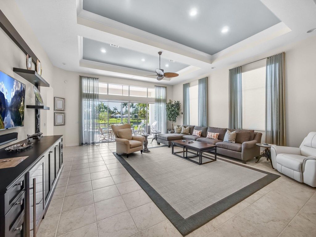 Photo of 25 Laguna Terrace, Palm Beach Gardens, FL 33418 (MLS # R11093869)