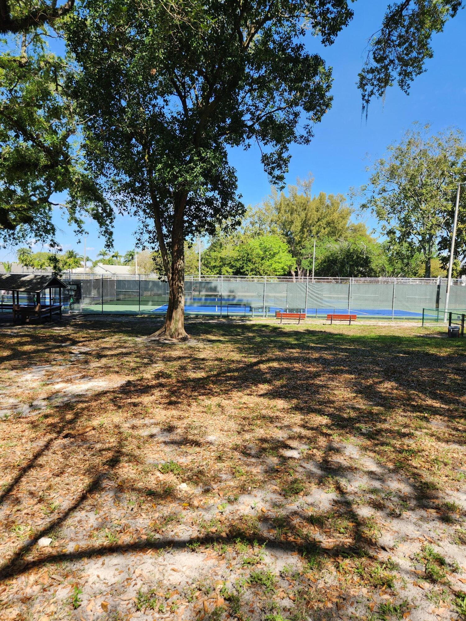 Condo 1 Of Whitehall Cond - Residential Lease