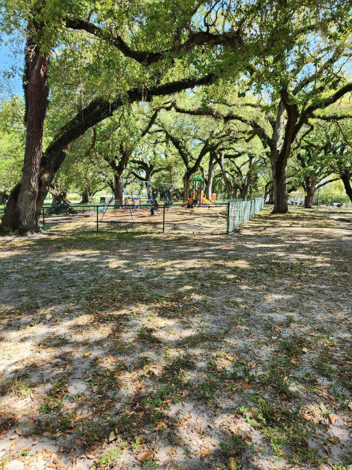 Condo 1 Of Whitehall Cond - Residential Lease