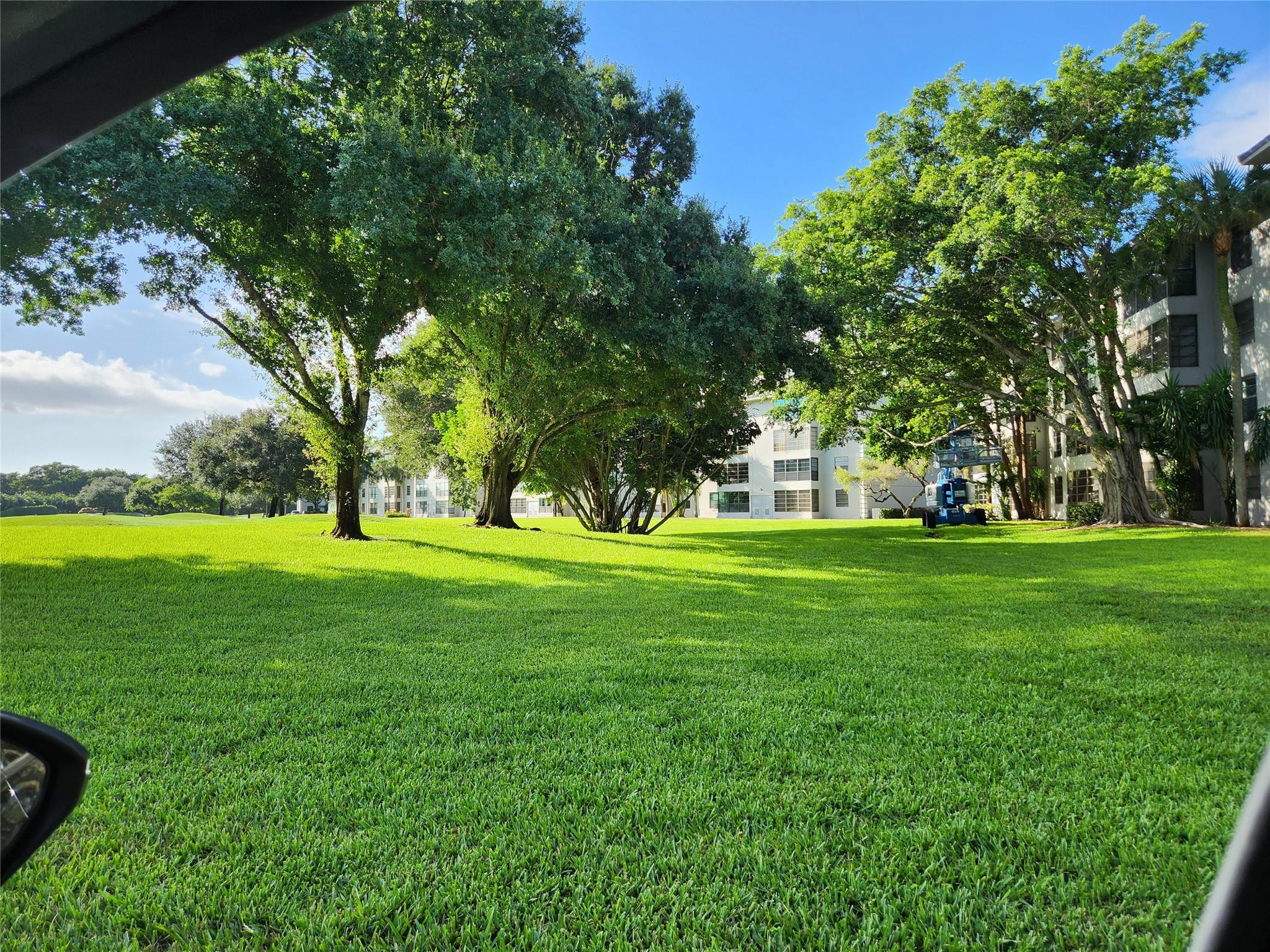 Condo 1 Of Whitehall Cond - Residential Lease