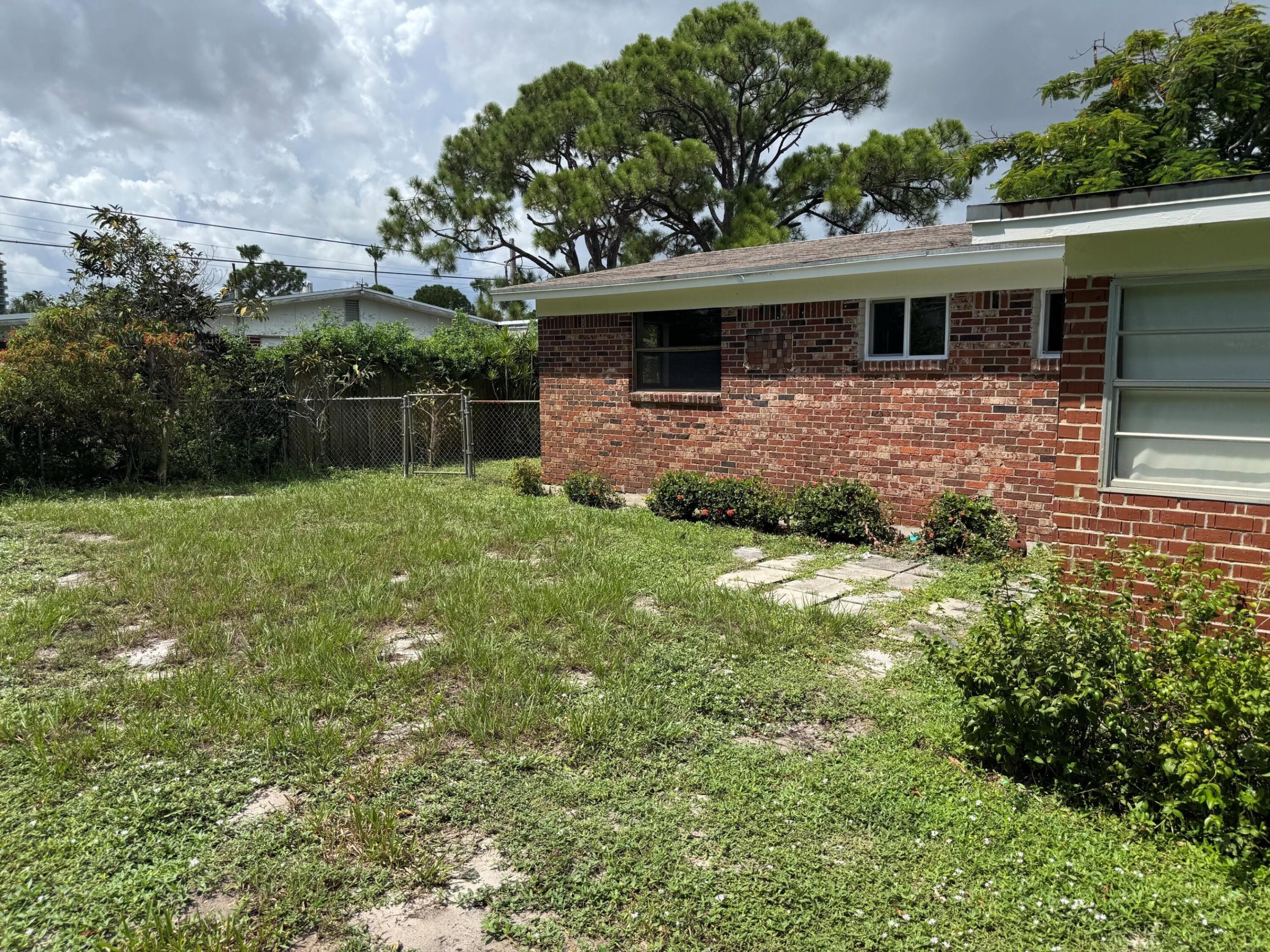 3651 BAHAMA Road