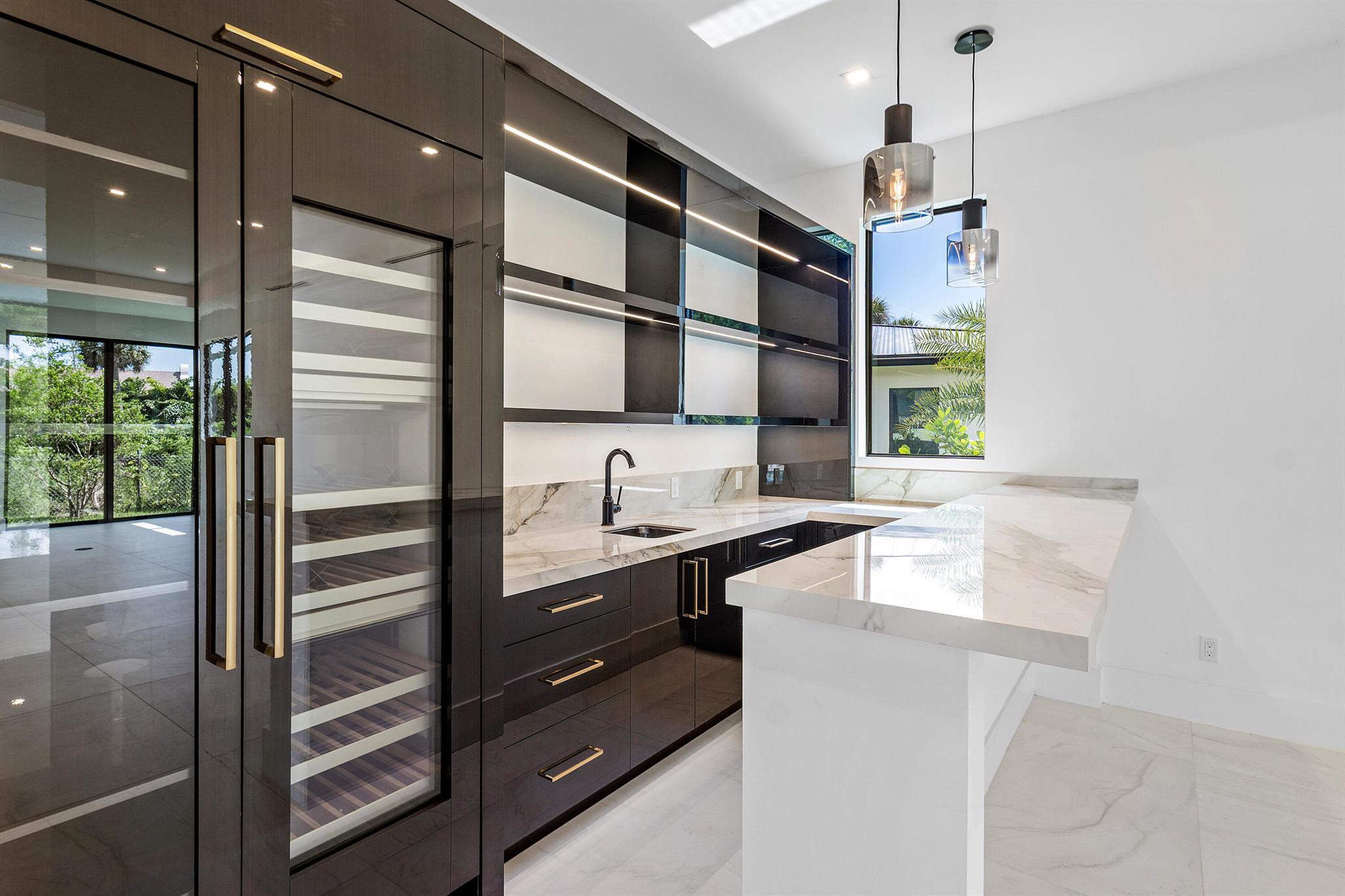 TRADE WINDS ESTATES - Residential