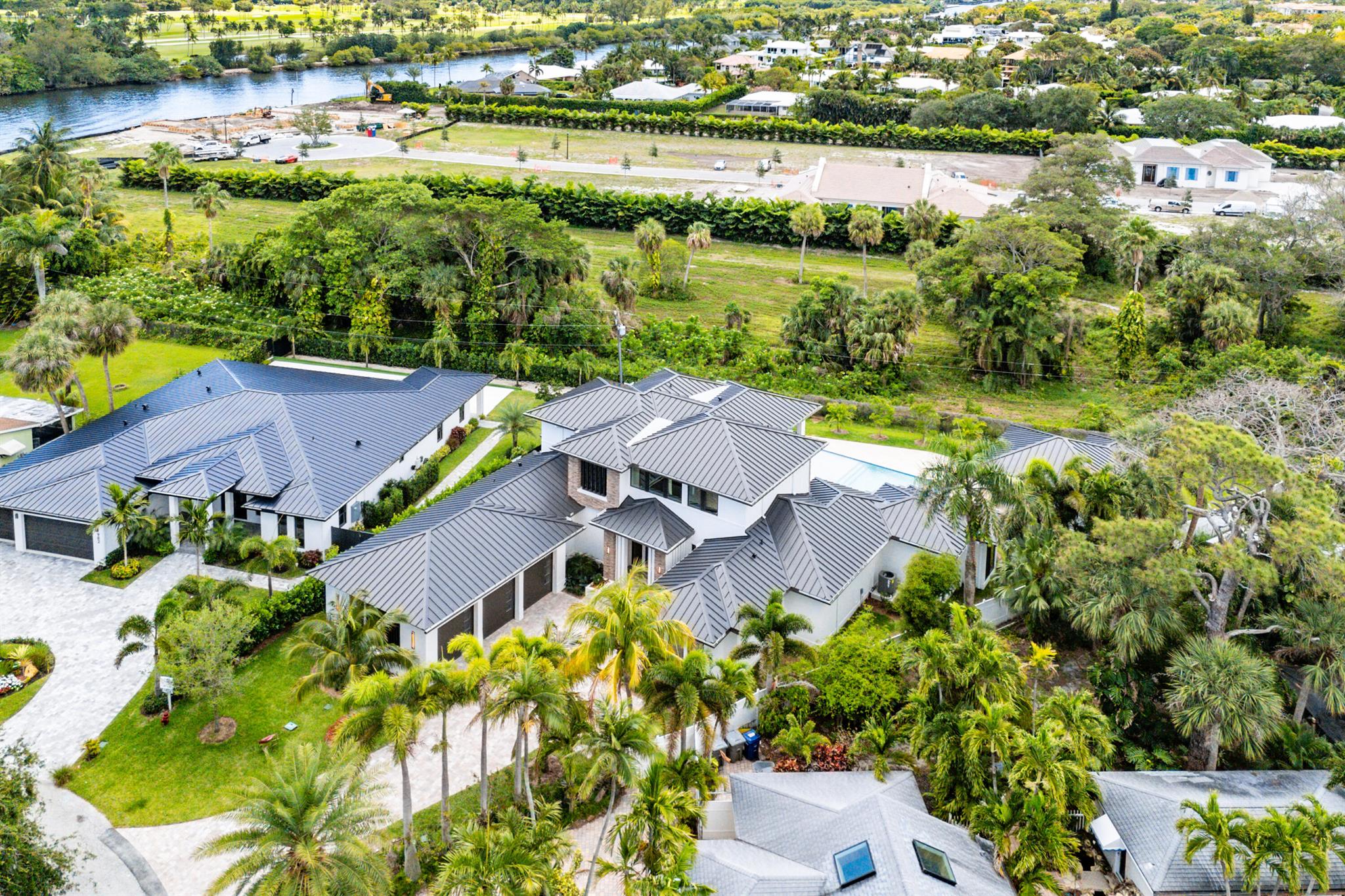 TRADE WINDS ESTATES - Residential