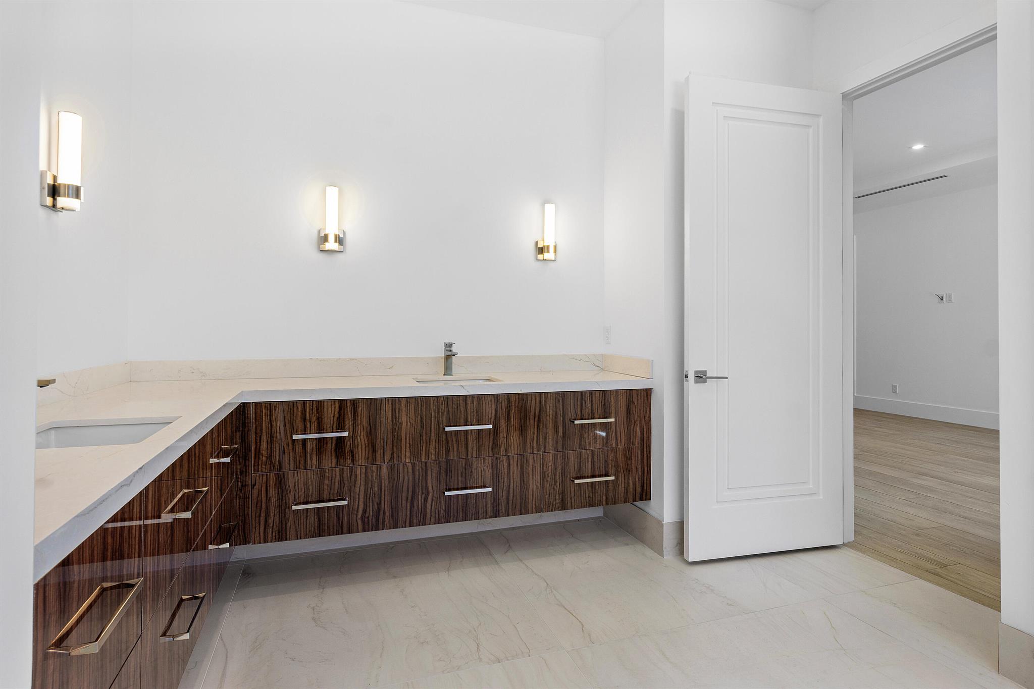 TRADE WINDS ESTATES - Residential