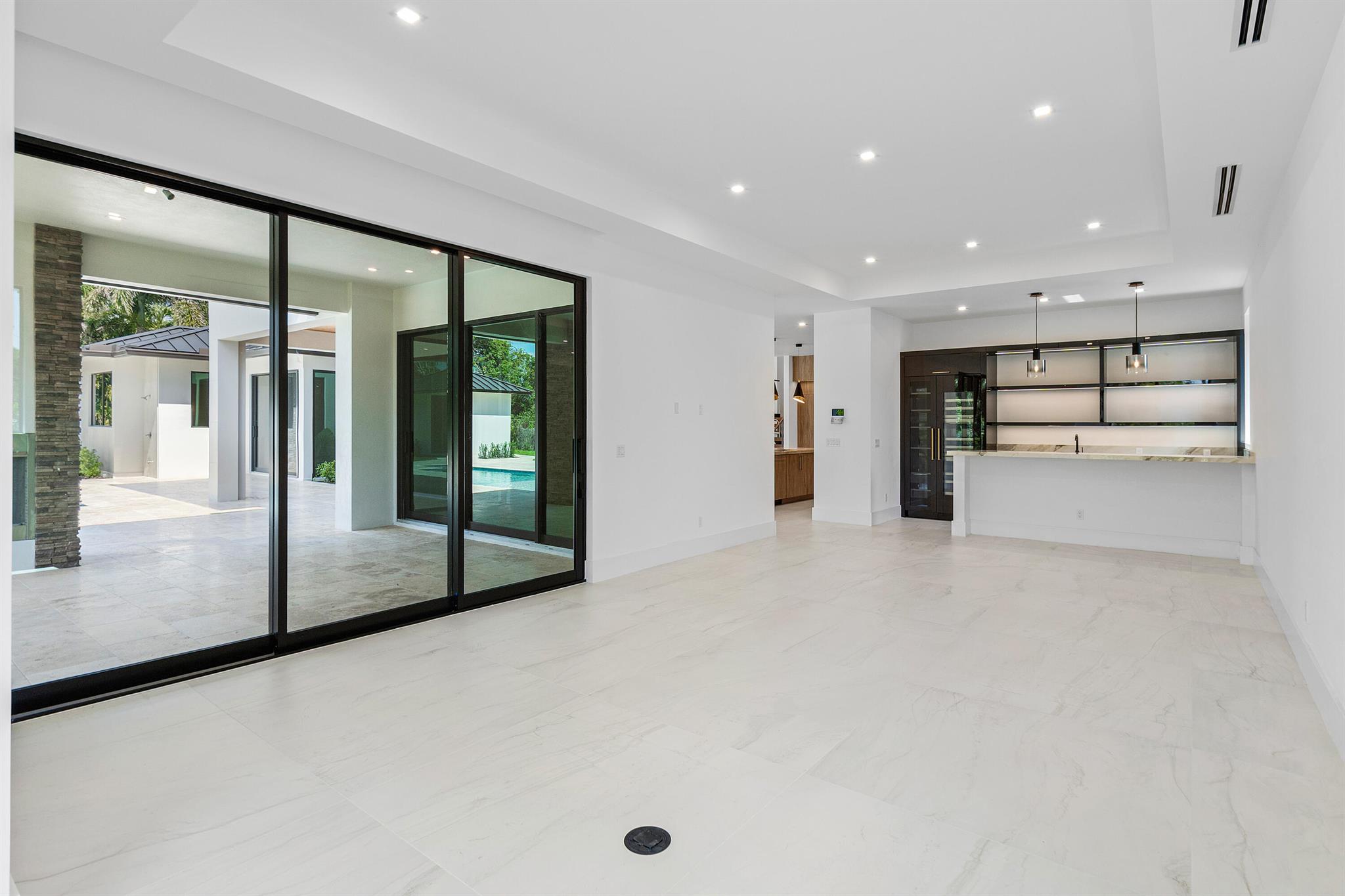 TRADE WINDS ESTATES - Residential