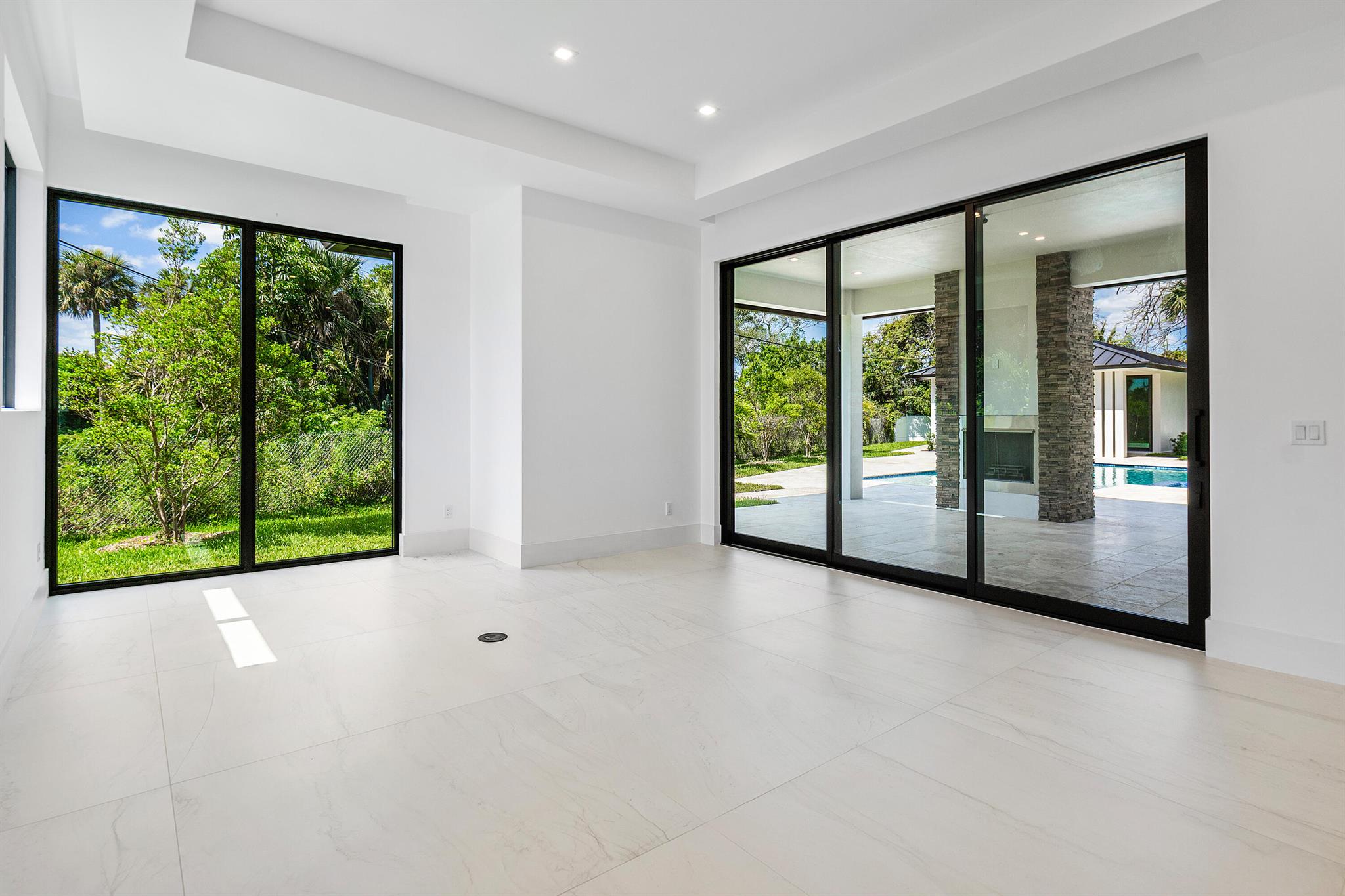 TRADE WINDS ESTATES - Residential