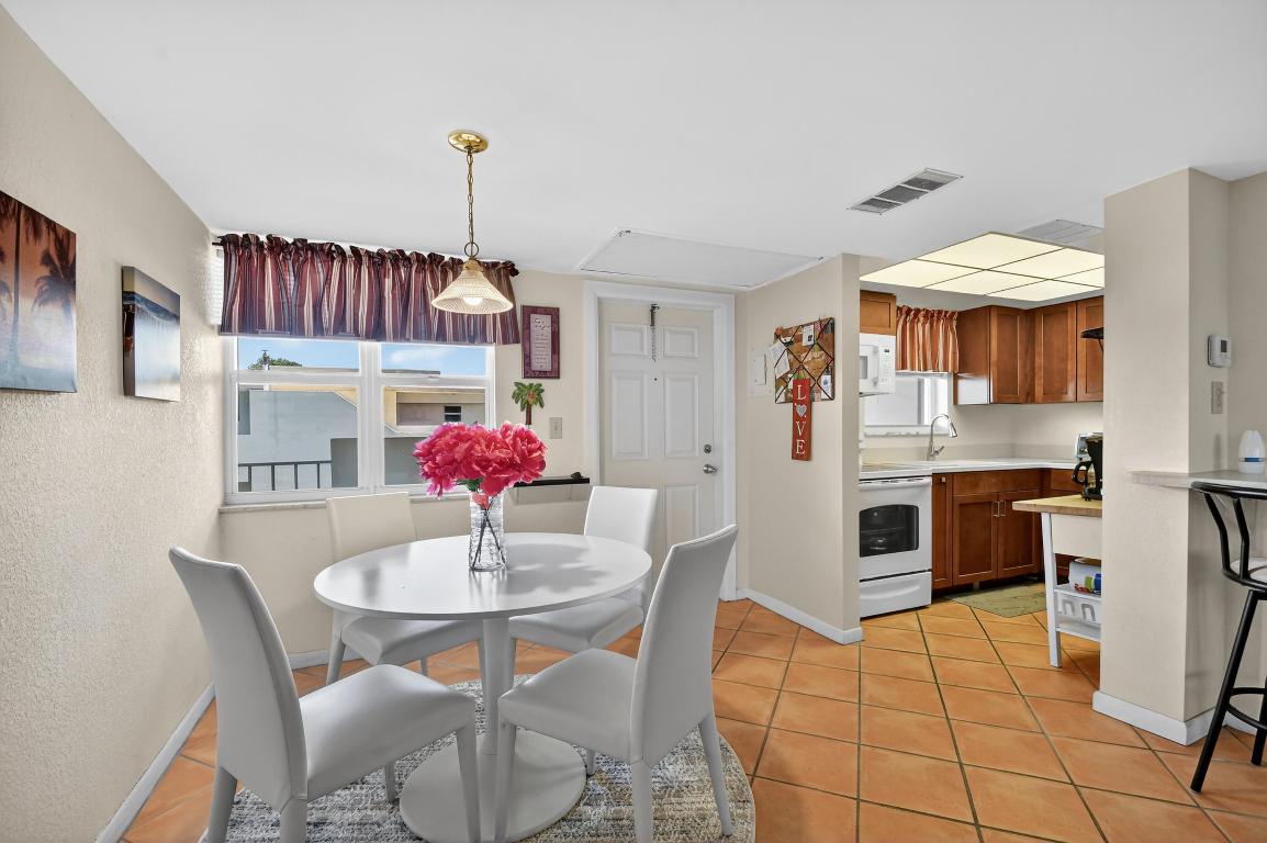 SEACREST VILLAS CONDO - Residential