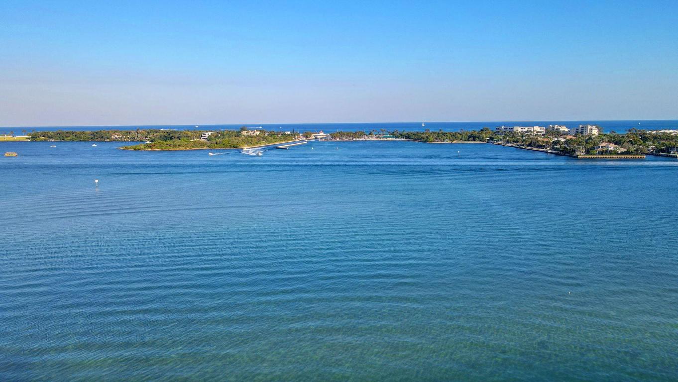 SEACREST VILLAS CONDO - Residential