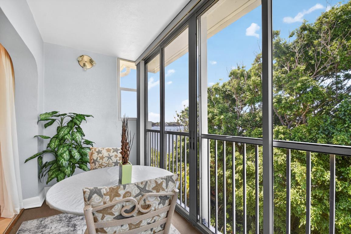 SEACREST VILLAS CONDO - Residential