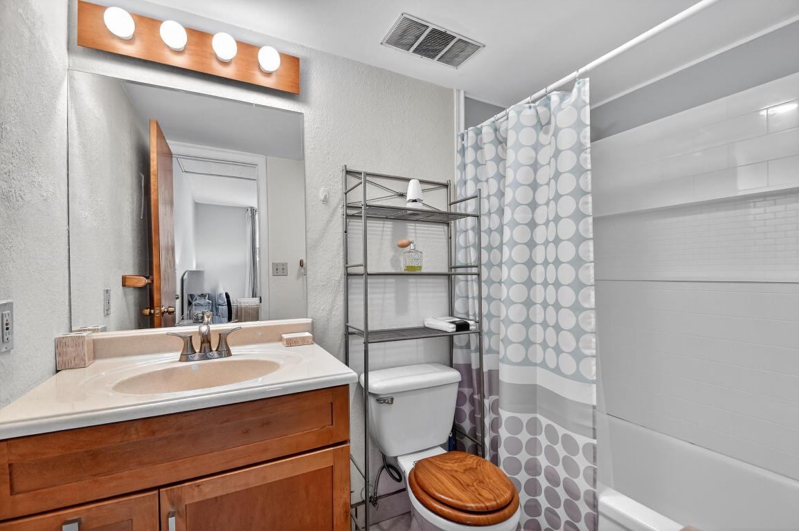 SEACREST VILLAS CONDO - Residential