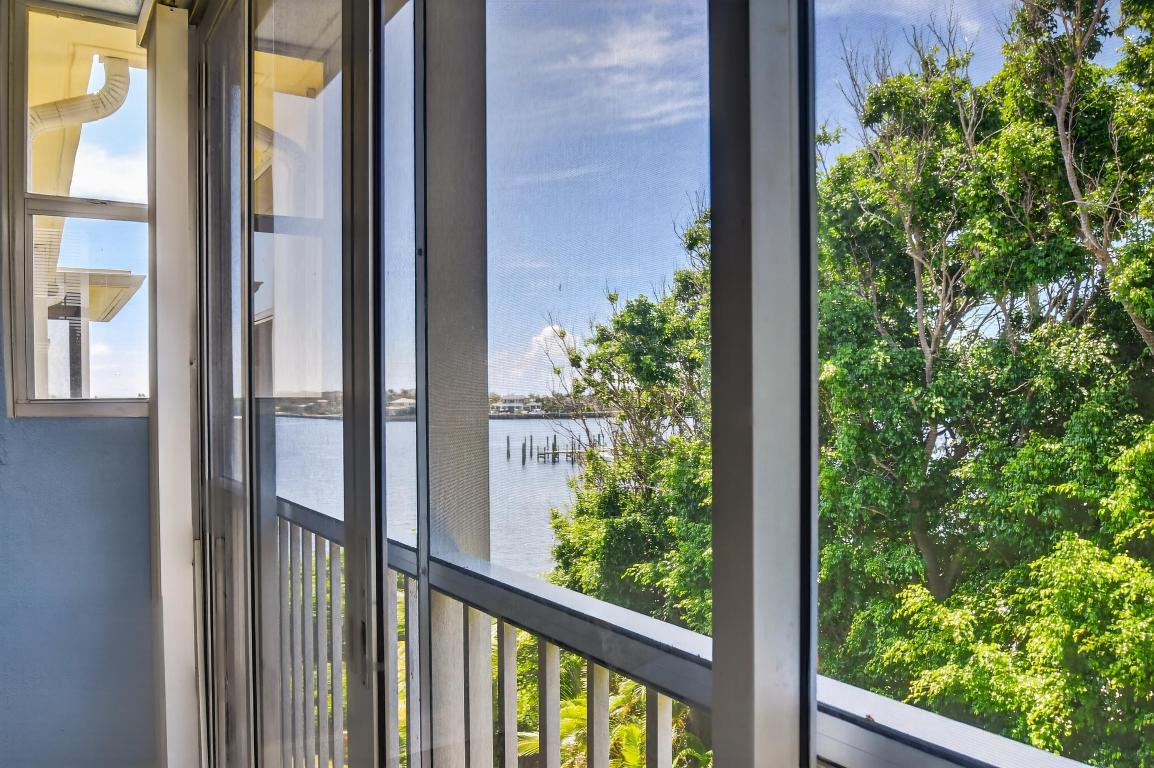 SEACREST VILLAS CONDO - Residential