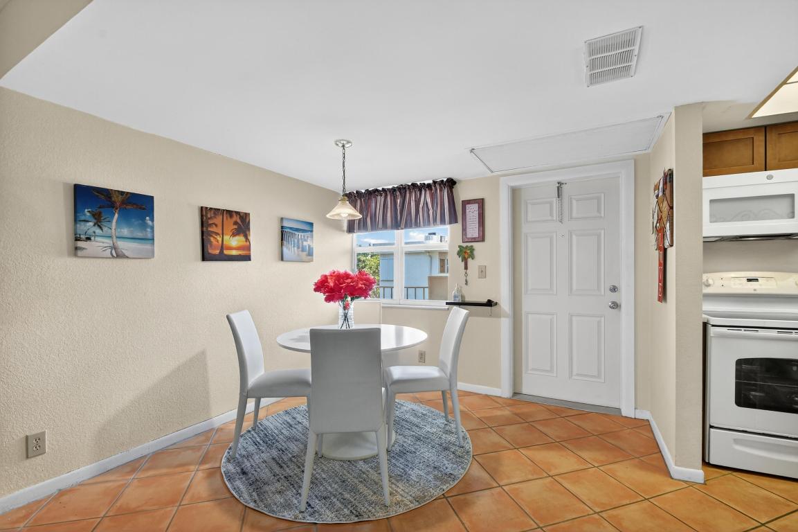 SEACREST VILLAS CONDO - Residential