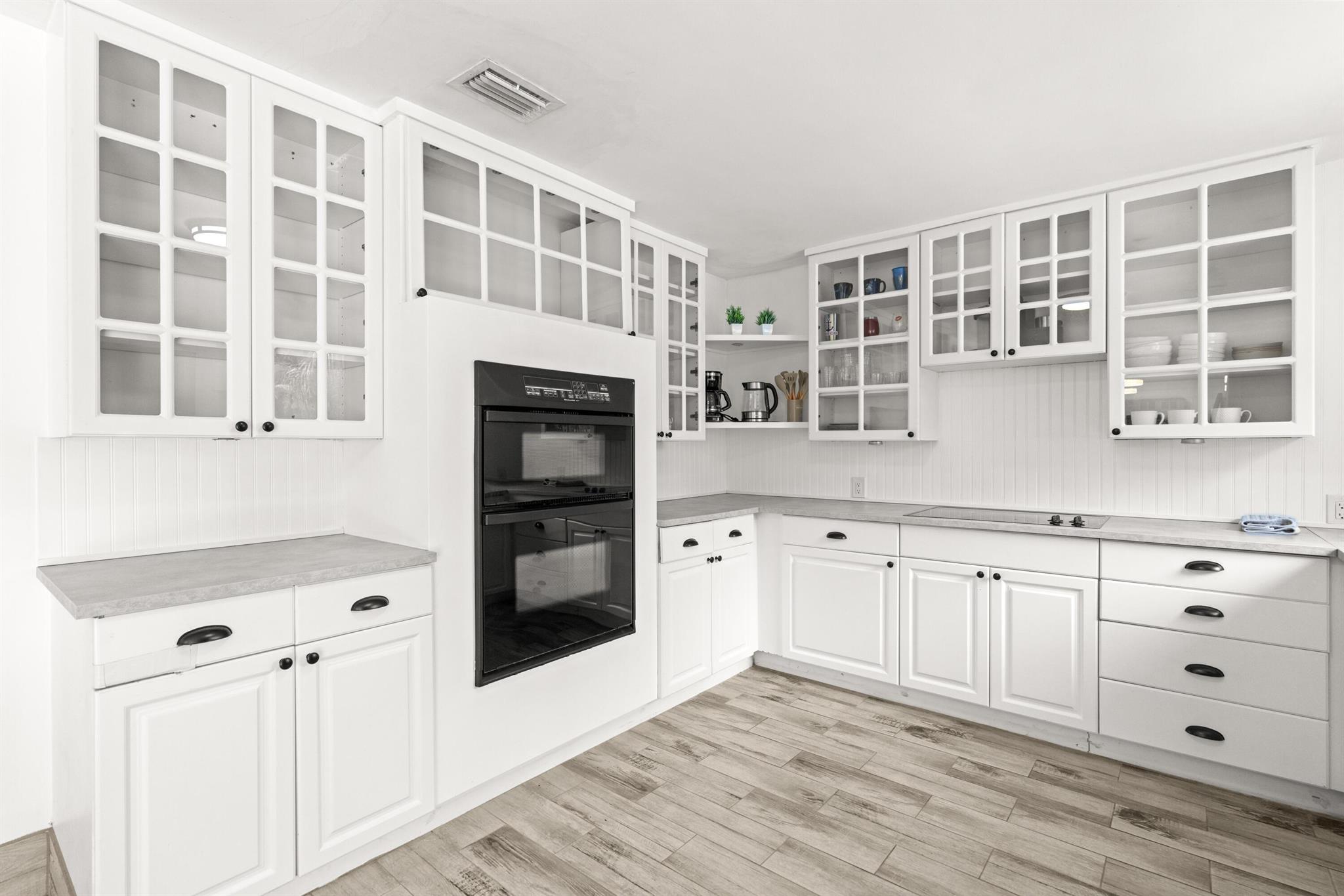 TROPIC VISTA - Residential Lease