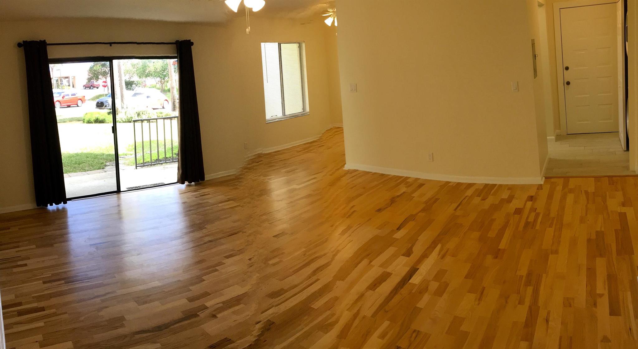 150 Pineview Road B2, Jupiter, FL, 33469/$179,900 2 150 Pineview Road B2