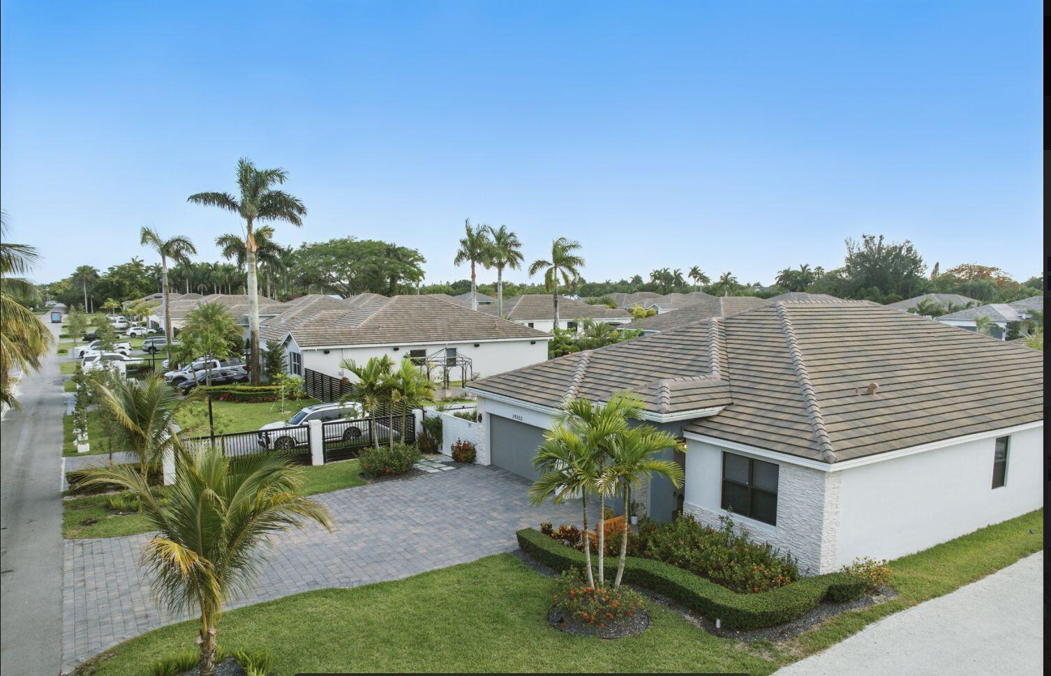 KROME GROVE ESTATES - Residential