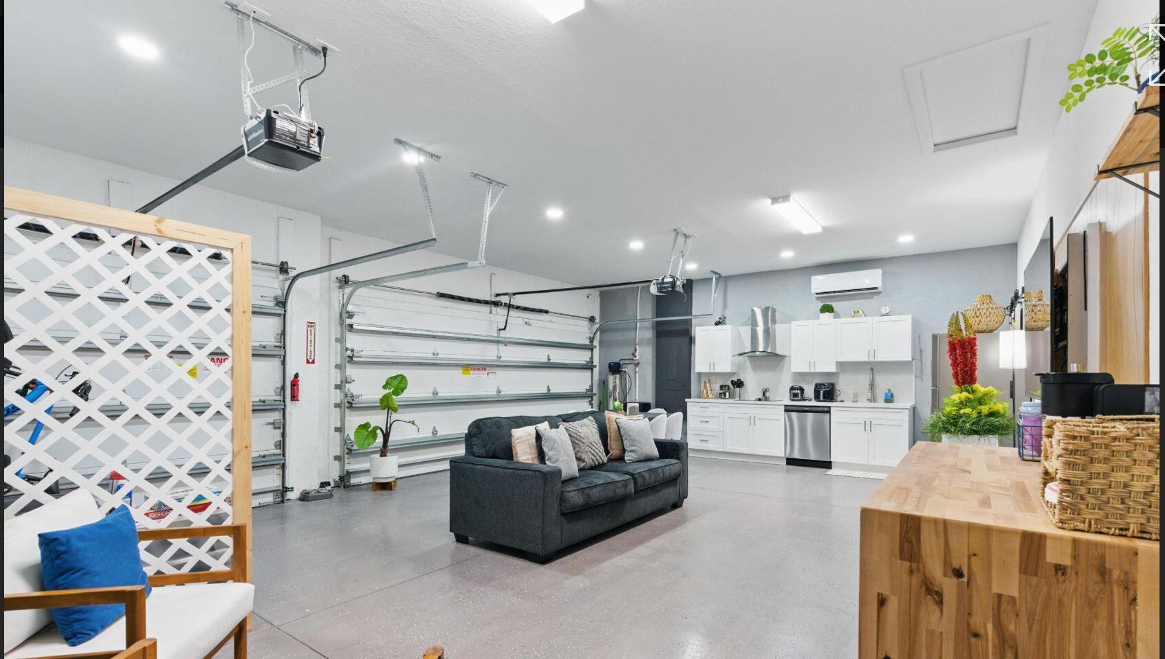 KROME GROVE ESTATES - Residential