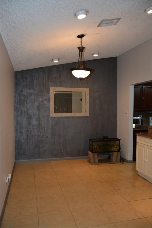 WESTLAKE VILLAS - Residential