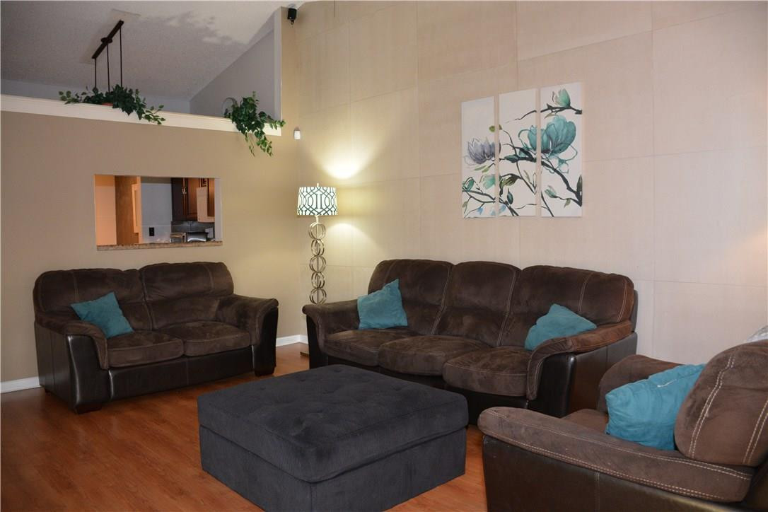 WESTLAKE VILLAS - Residential