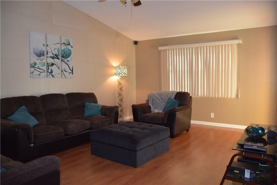 WESTLAKE VILLAS - Residential