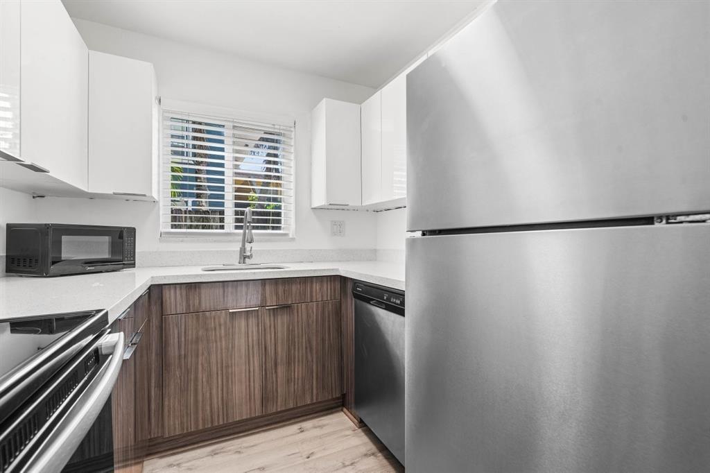 Petite - Residential Lease