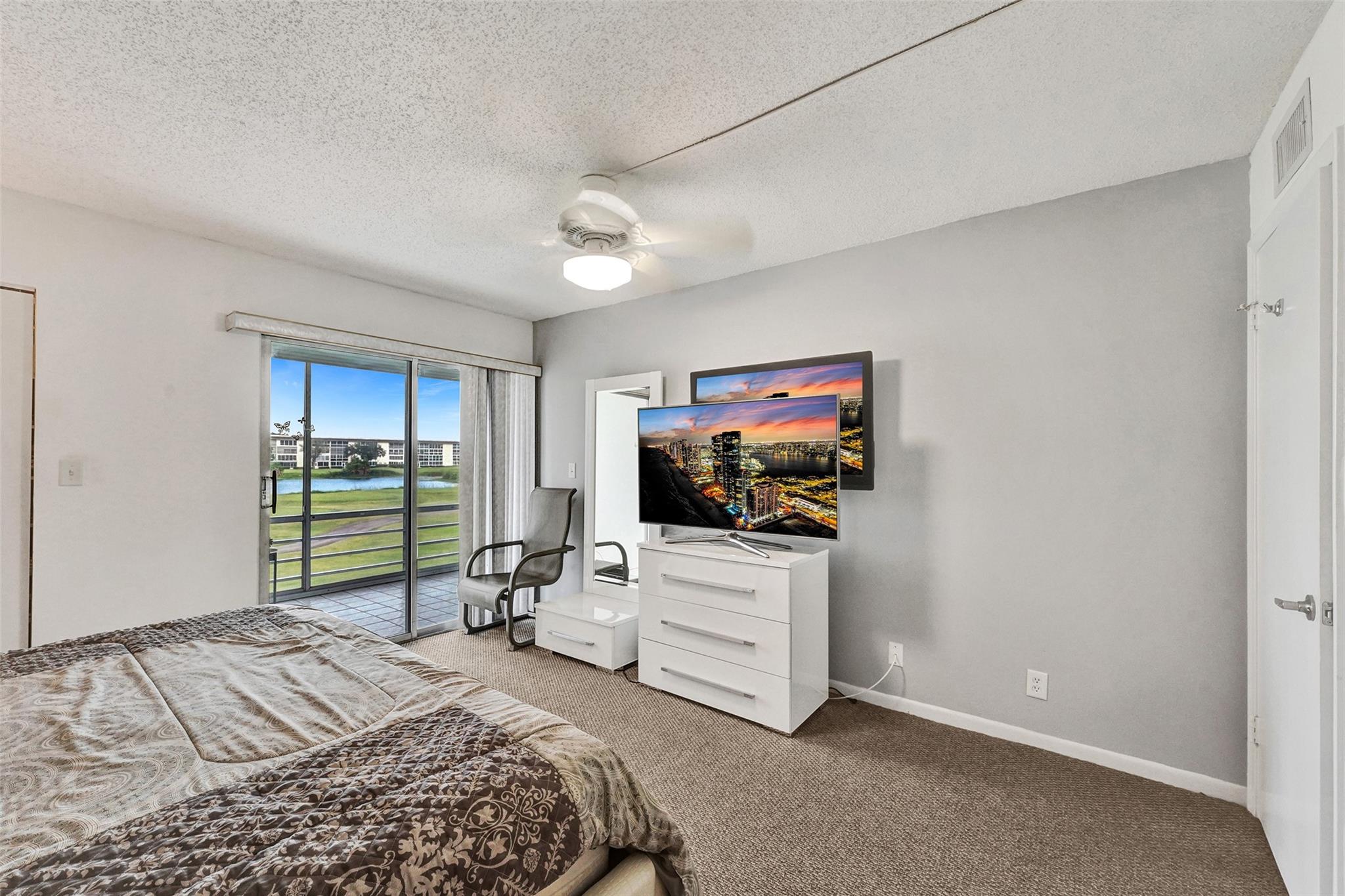 Victoria Village B Condom - Residential