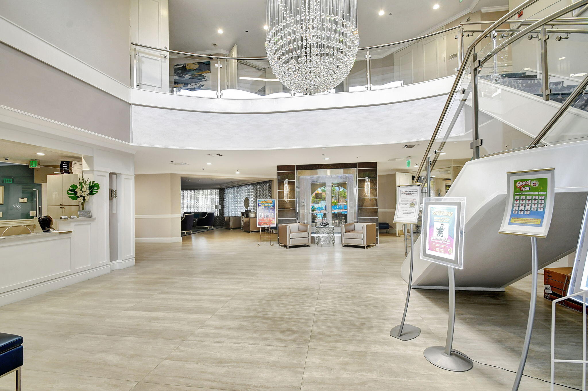 LUCENTE VILLAGE - Residential