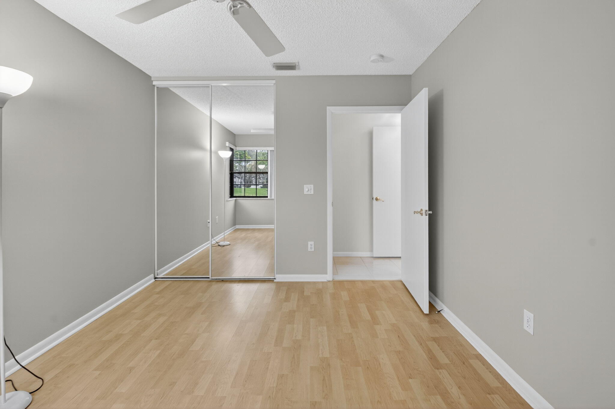 LUCENTE VILLAGE - Residential