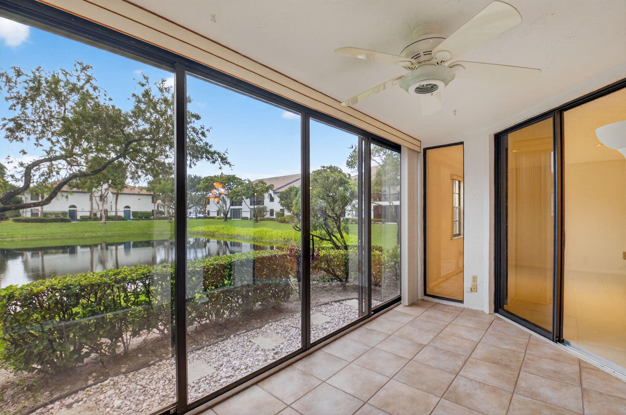 LUCENTE VILLAGE - Residential