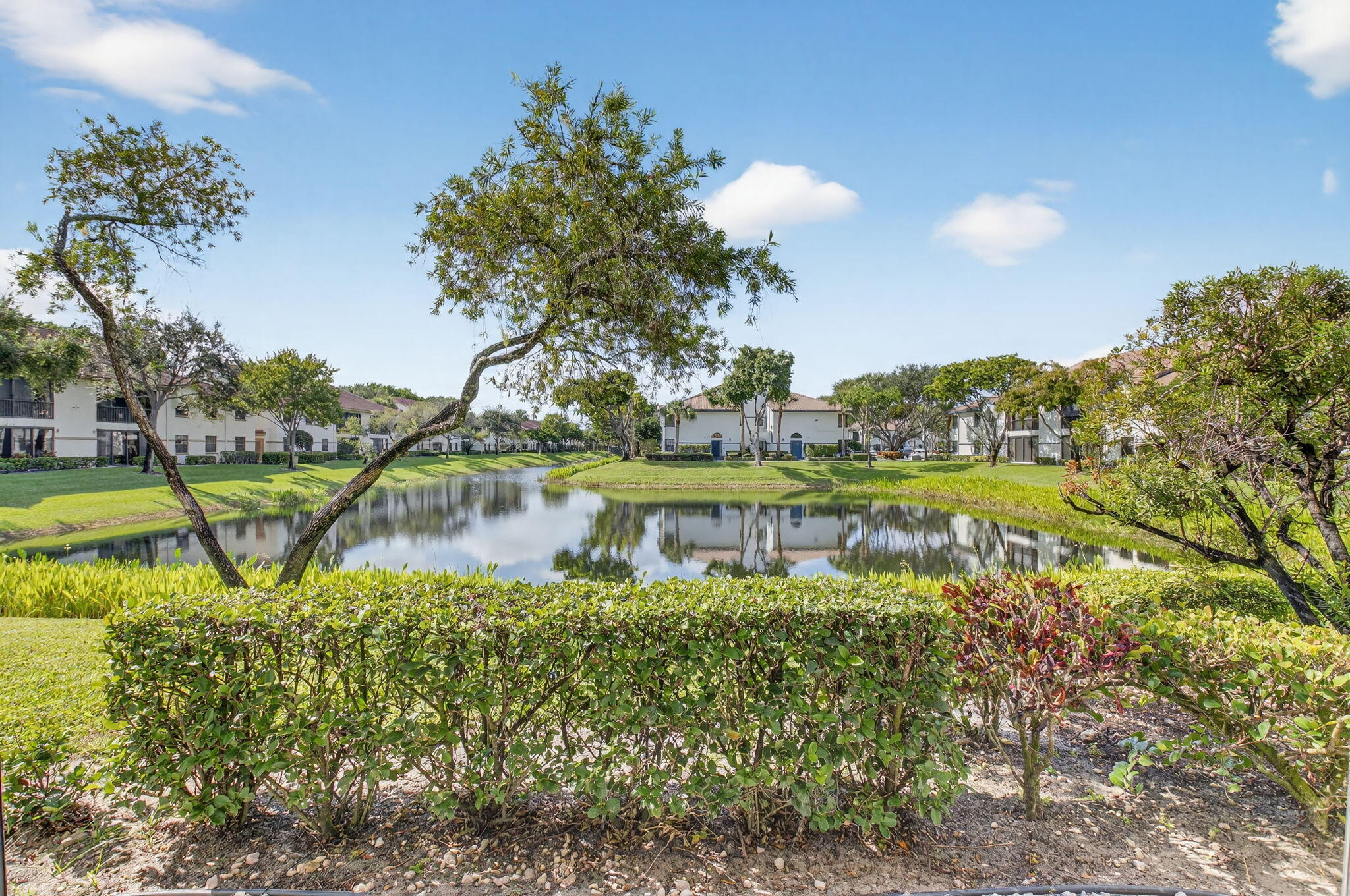 LUCENTE VILLAGE - Residential