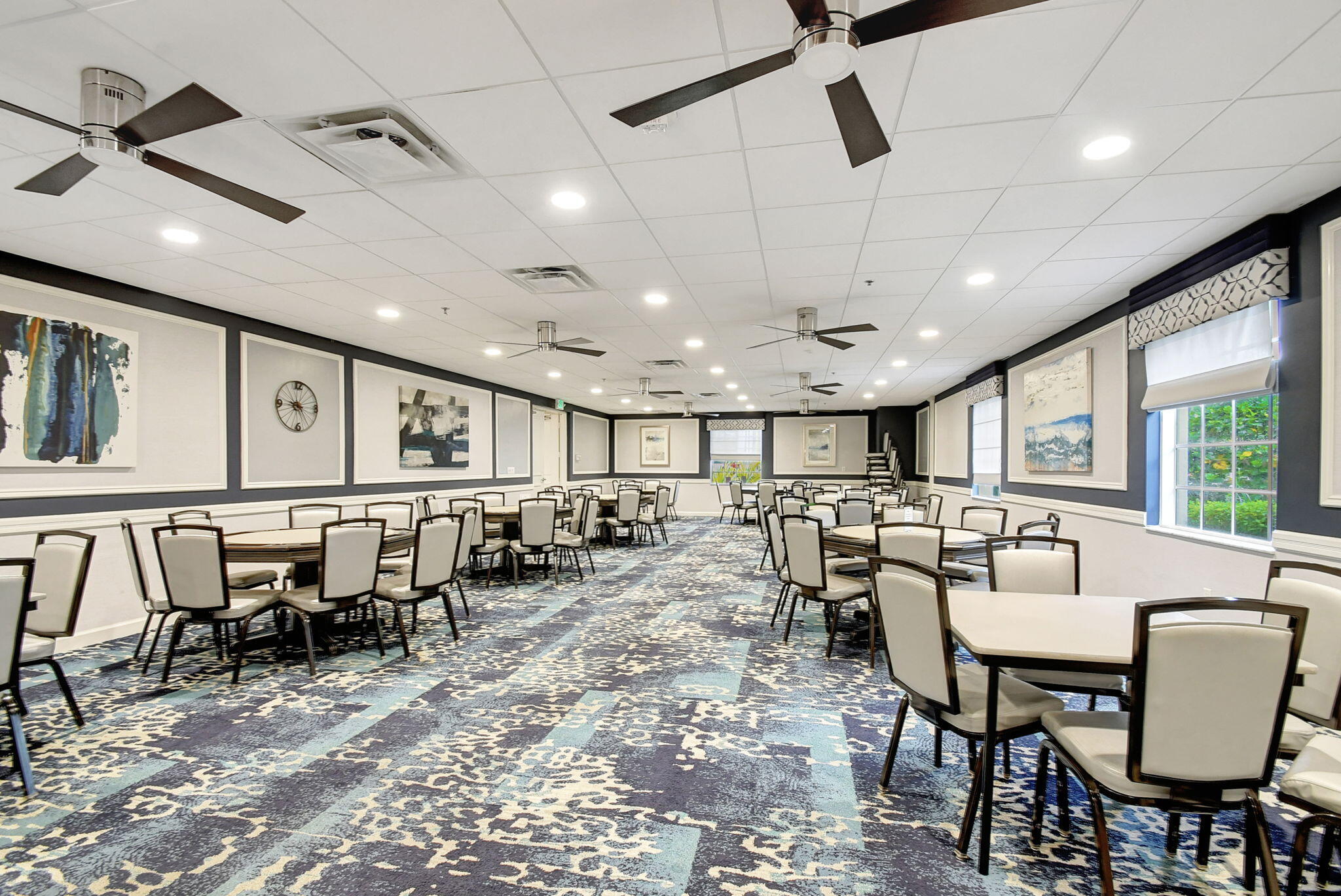 LUCENTE VILLAGE - Residential