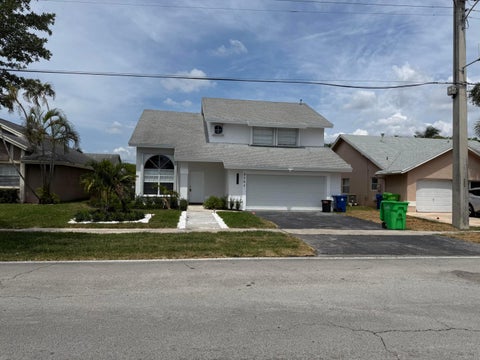 Photo of 3157 NW 120th Way, Sunrise, FL 33323 (MLS # B26030124)