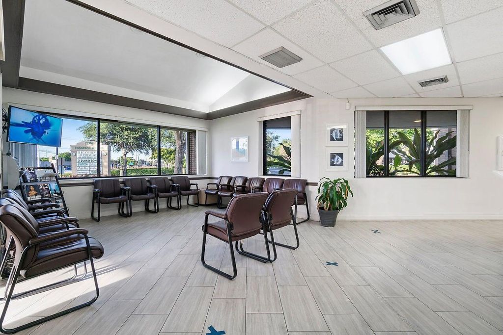 Photo of 2280 W Atlantic Avenue, Delray Beach, FL 33445 (MLS # B26041635)