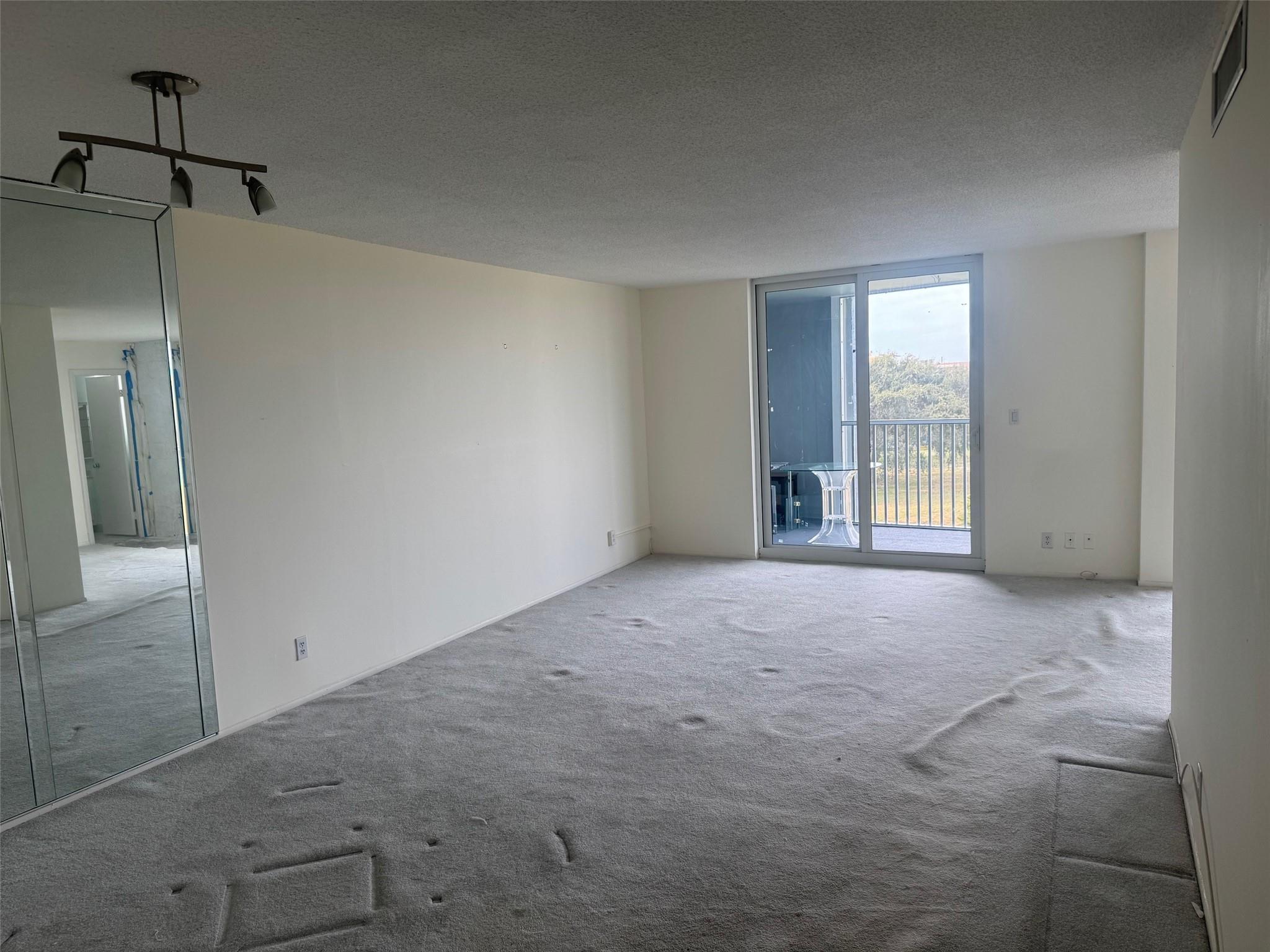 Boca Teeca - Residential