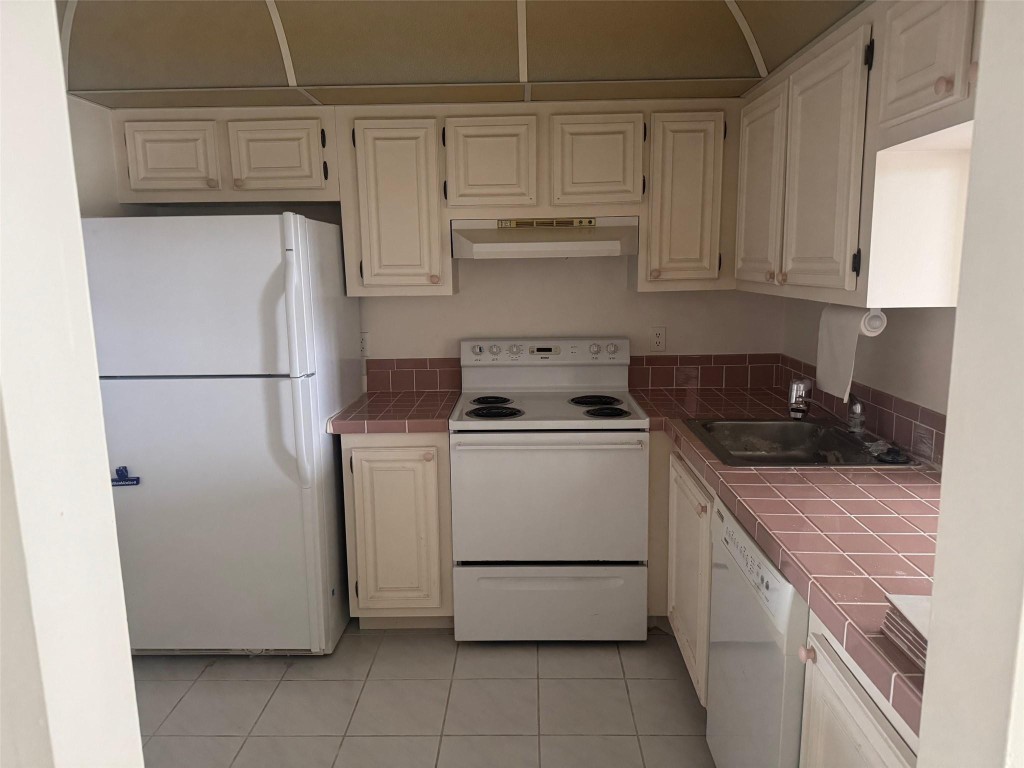 5301 NW 2nd Avenue PH-D