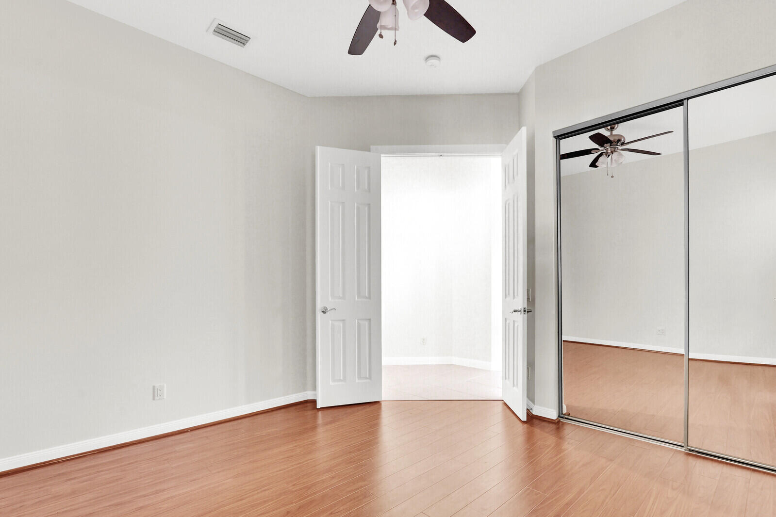 CARLETON OAKS - Residential