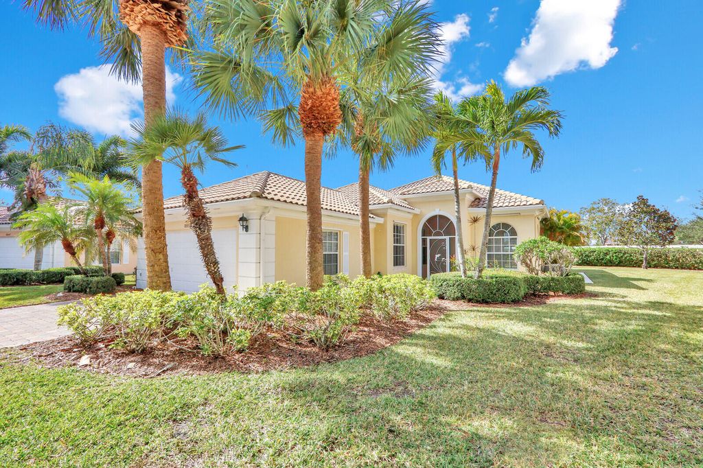 Photo of 8851 Oldham Way, Palm Beach Gardens, FL 33412 (MLS # R11163361)
