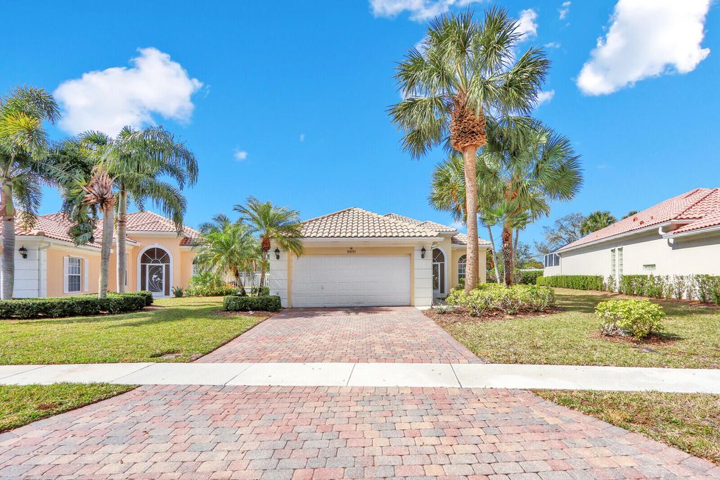 Photo of 8851 Oldham Way, Palm Beach Gardens, FL 33412 (MLS # R11163361)