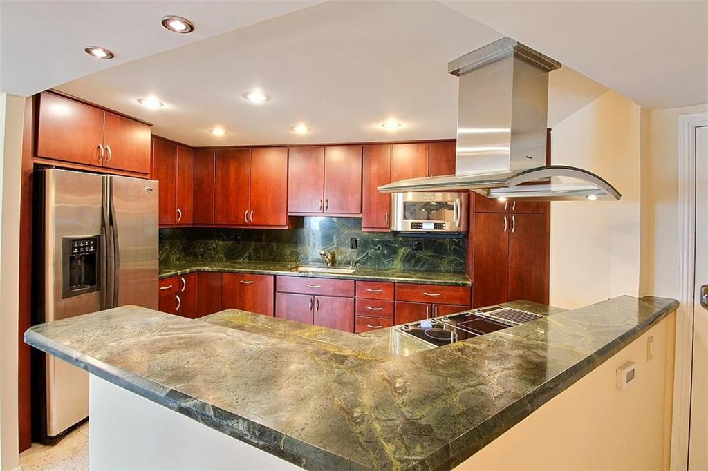MAYA MARCA - Residential