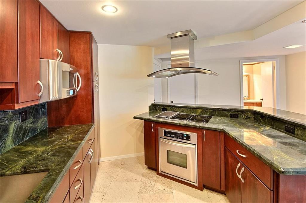 MAYA MARCA - Residential