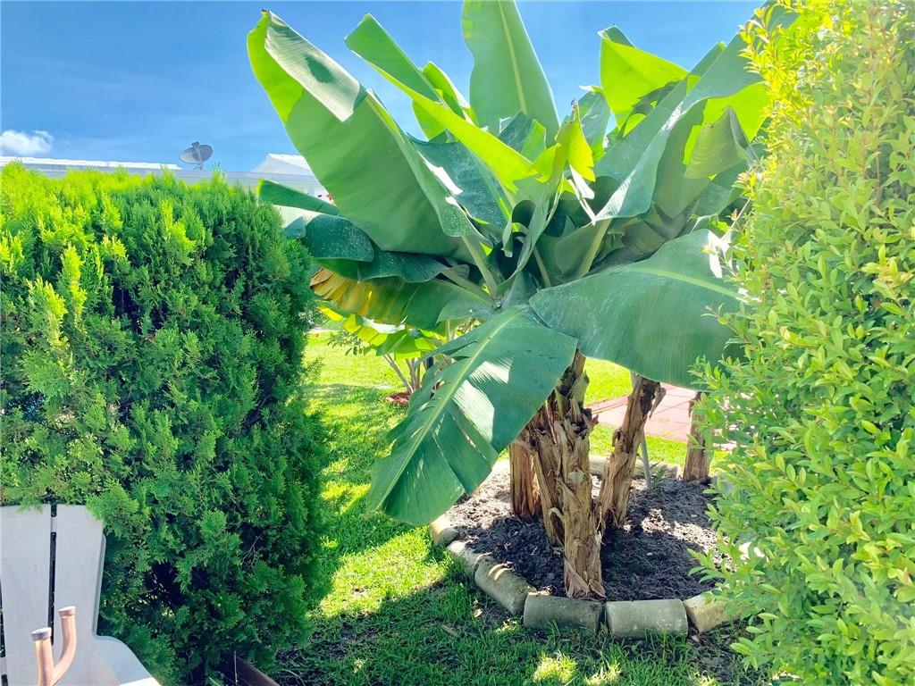 Leisureville Third Sec 65 - Residential