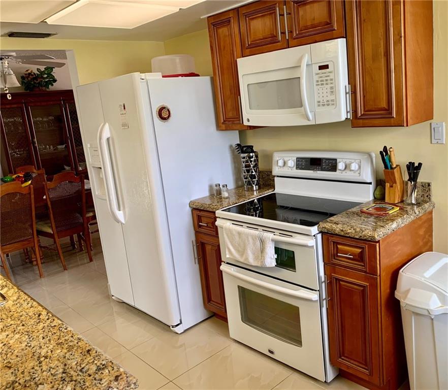 Leisureville Third Sec 65 - Residential