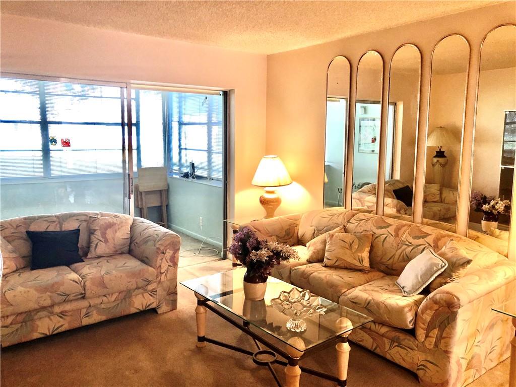 HOLIDAY SPRINGS - Residential