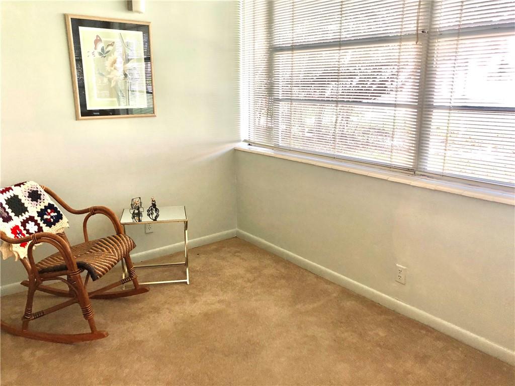 HOLIDAY SPRINGS - Residential