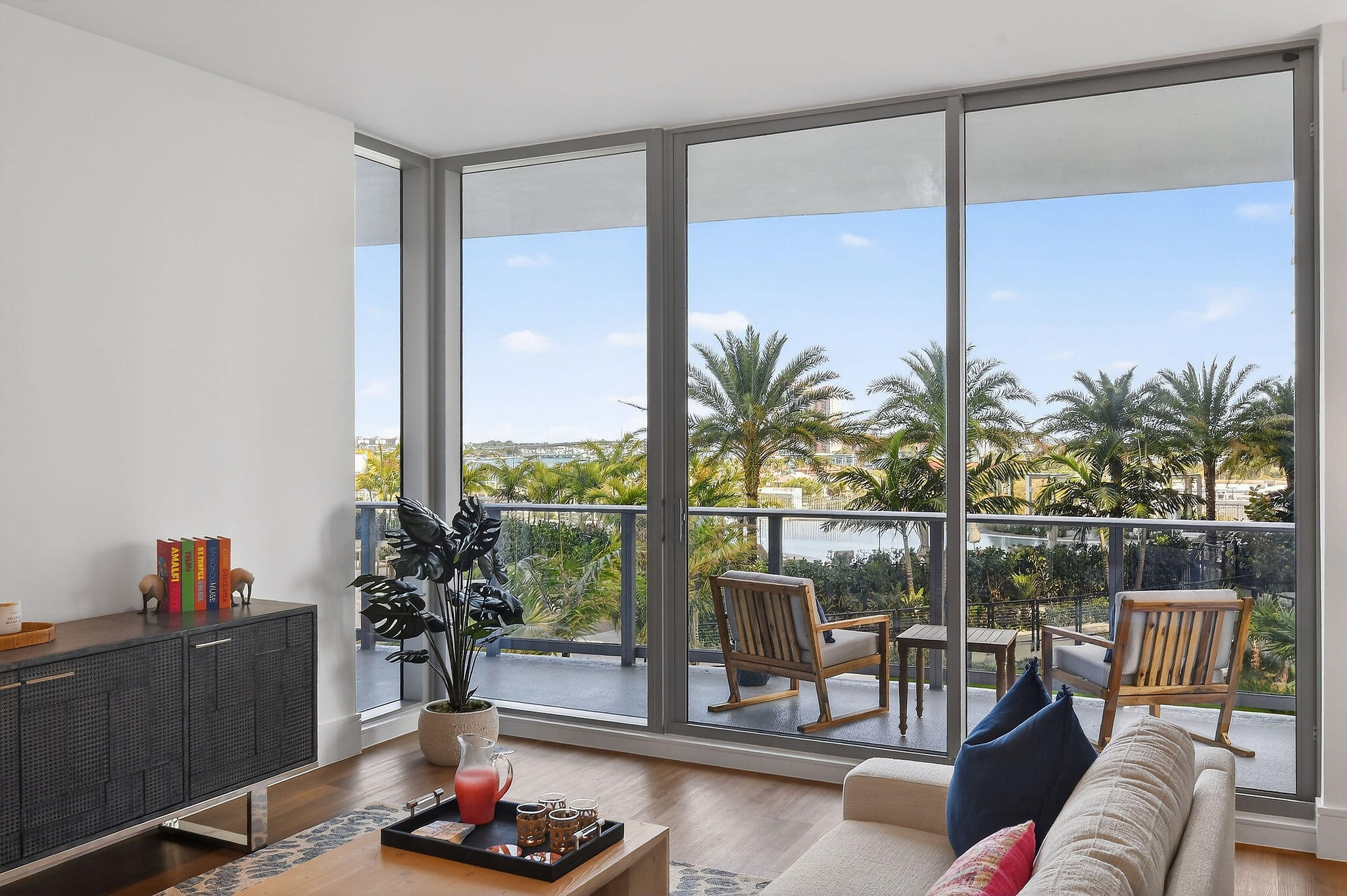 NAUTILUS 220 CONDO - Residential