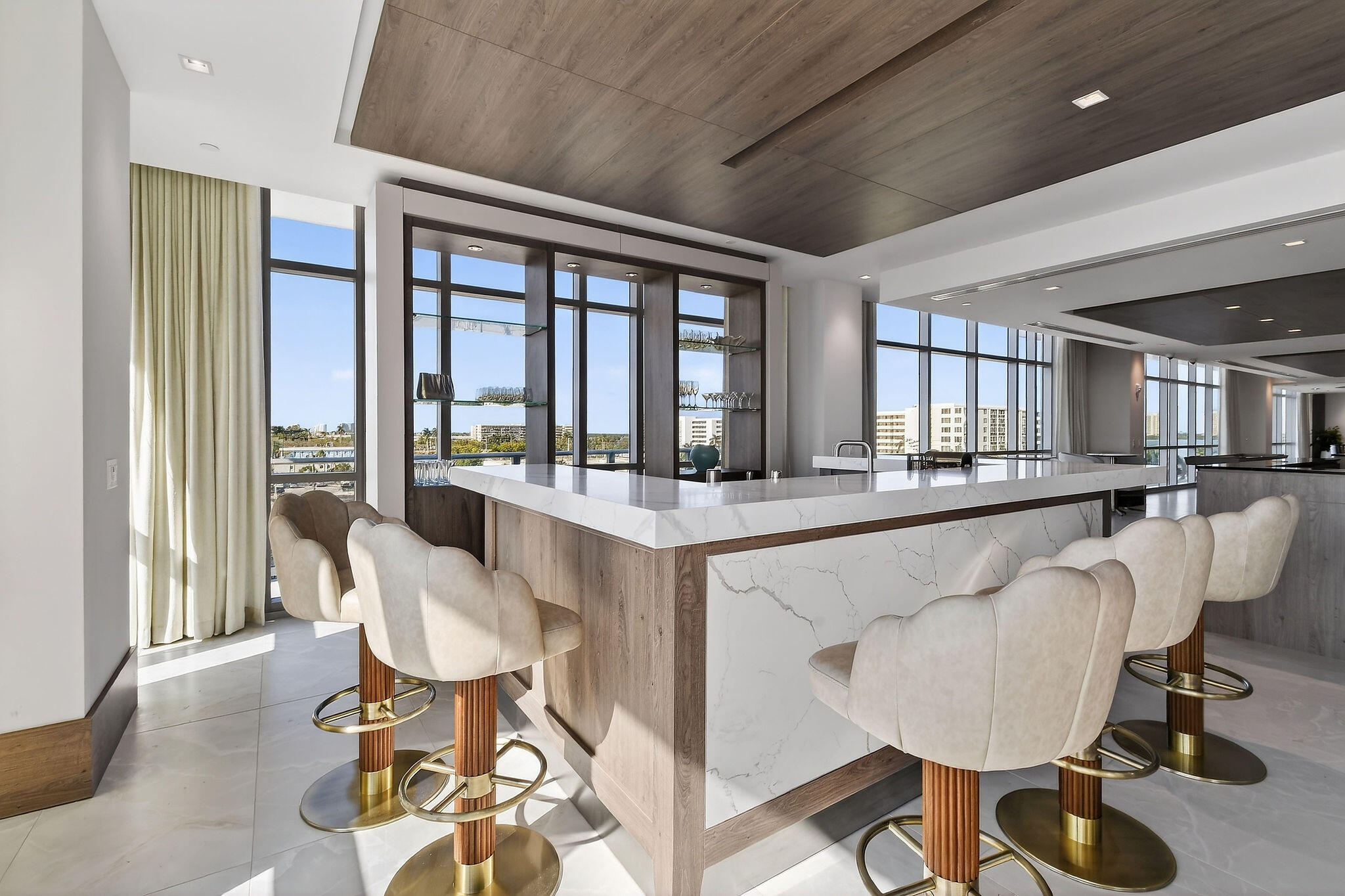 NAUTILUS 220 CONDO - Residential