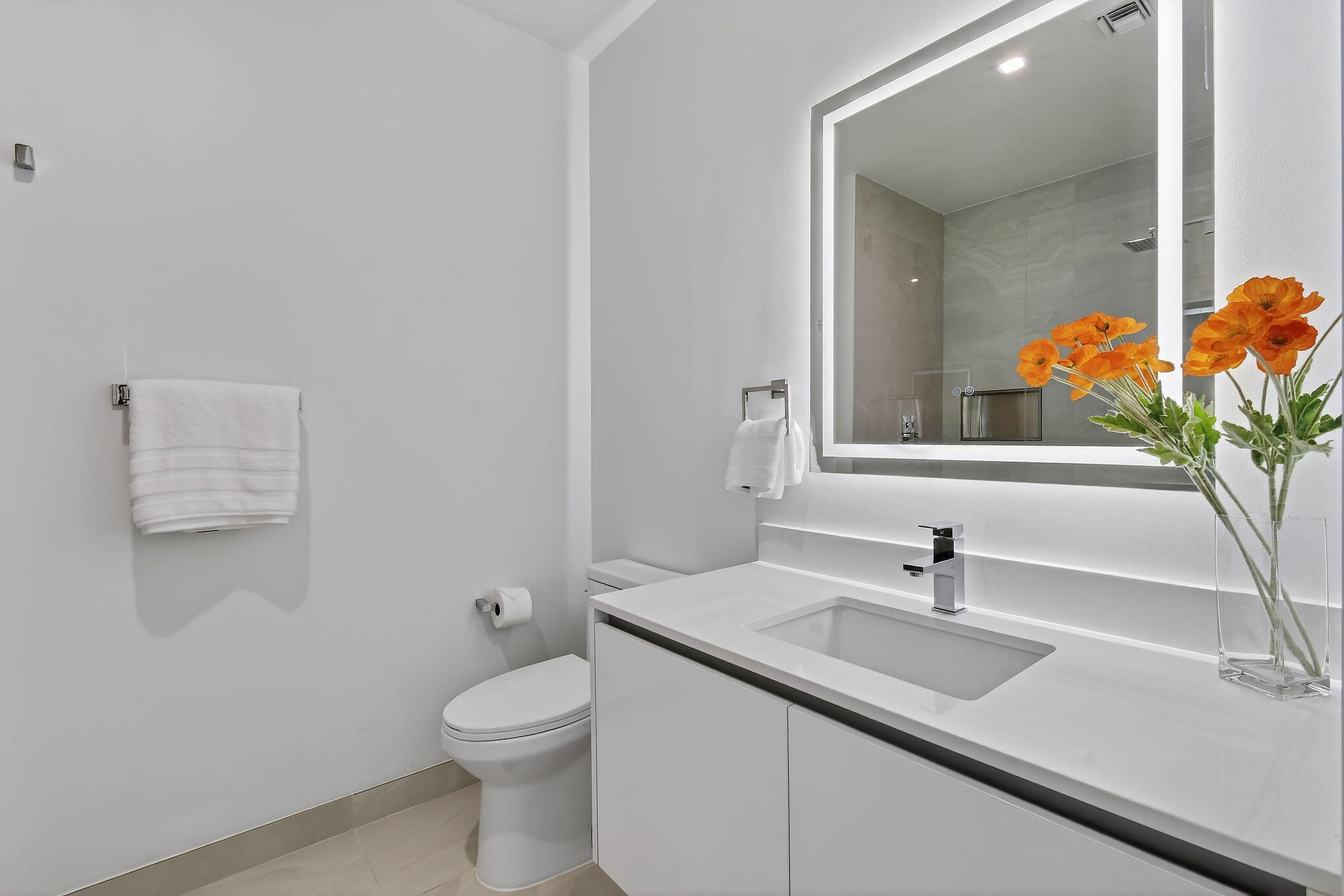 NAUTILUS 220 CONDO - Residential