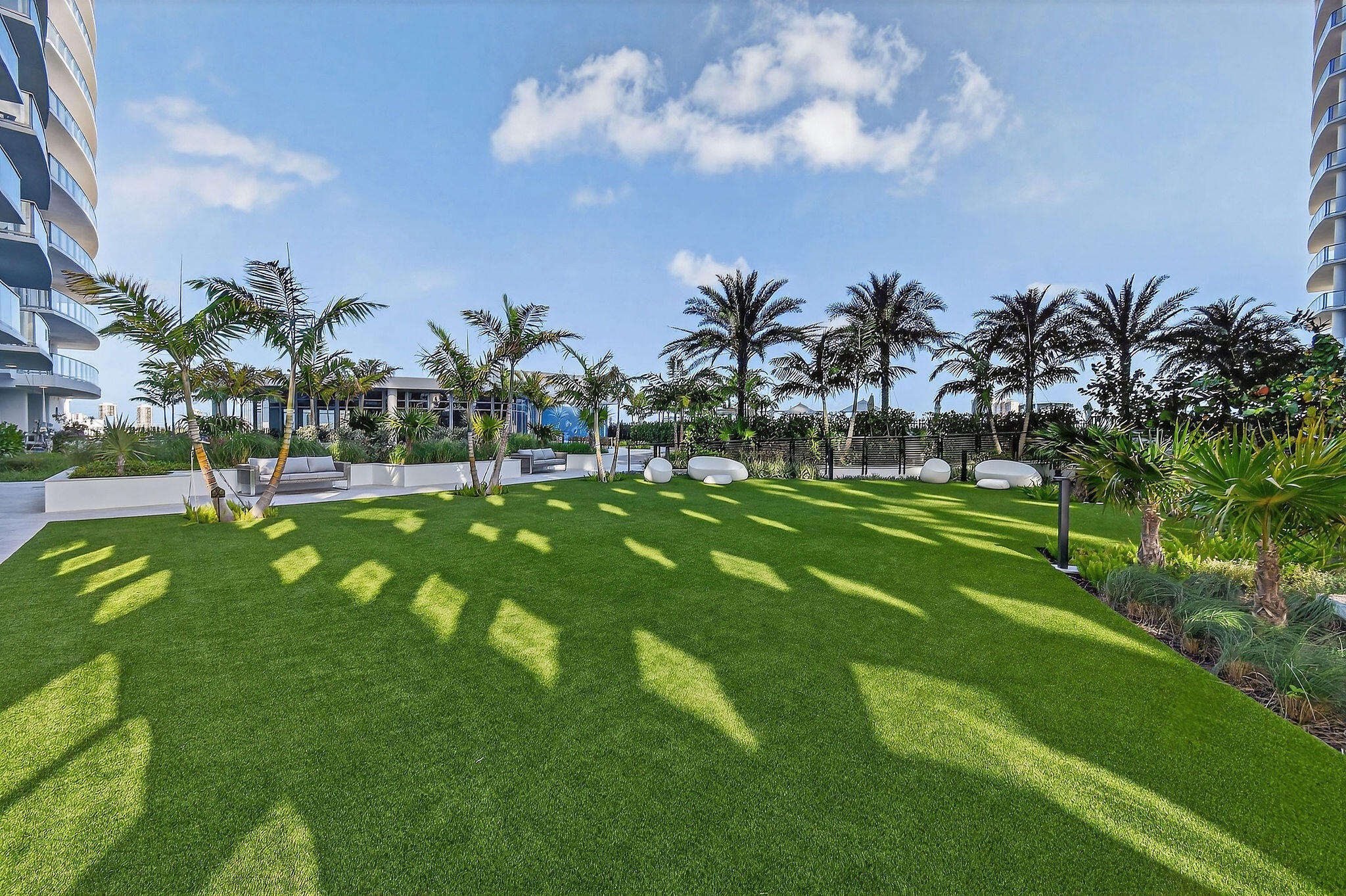 NAUTILUS 220 CONDO - Residential