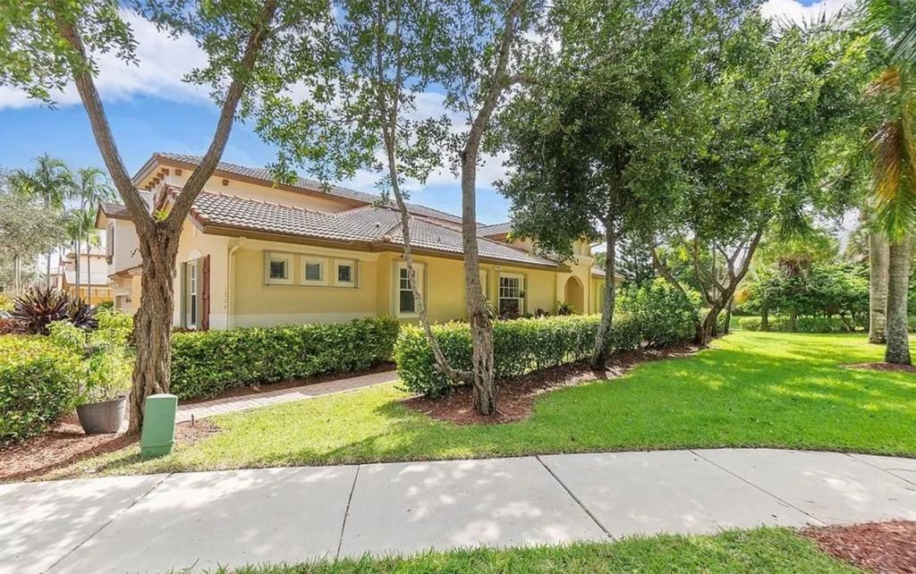 Photo of 5784 NW 120th Avenue, Coral Springs, FL 33076 (MLS # F10509863)