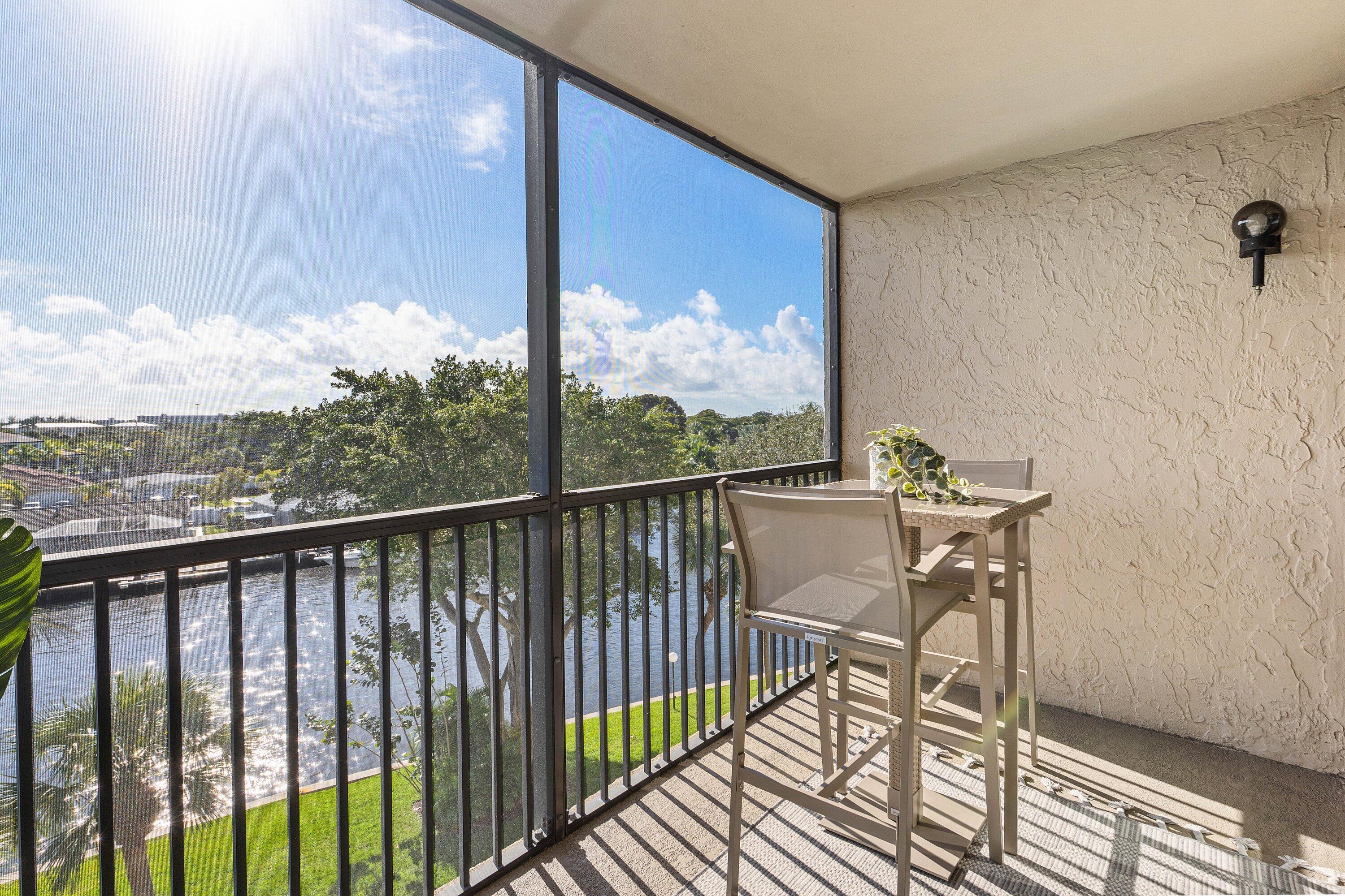 14 Royal Palm Way 501