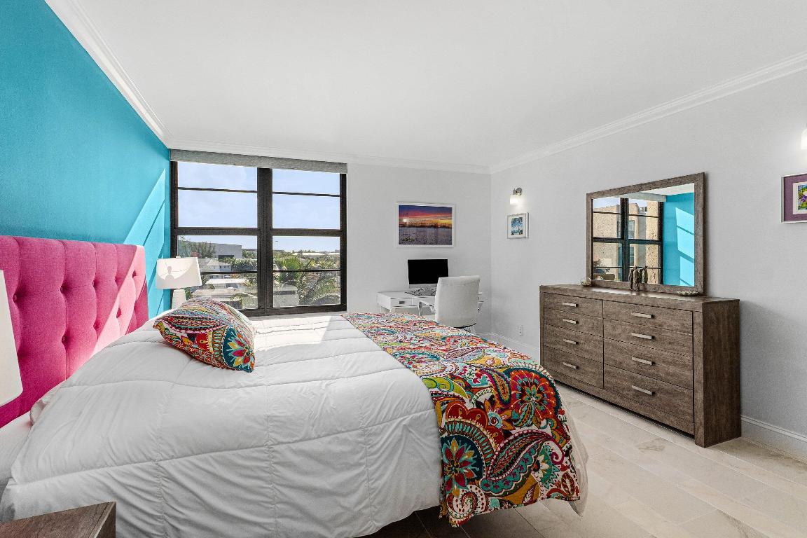 BOCA BAYOU CONDO - Residential